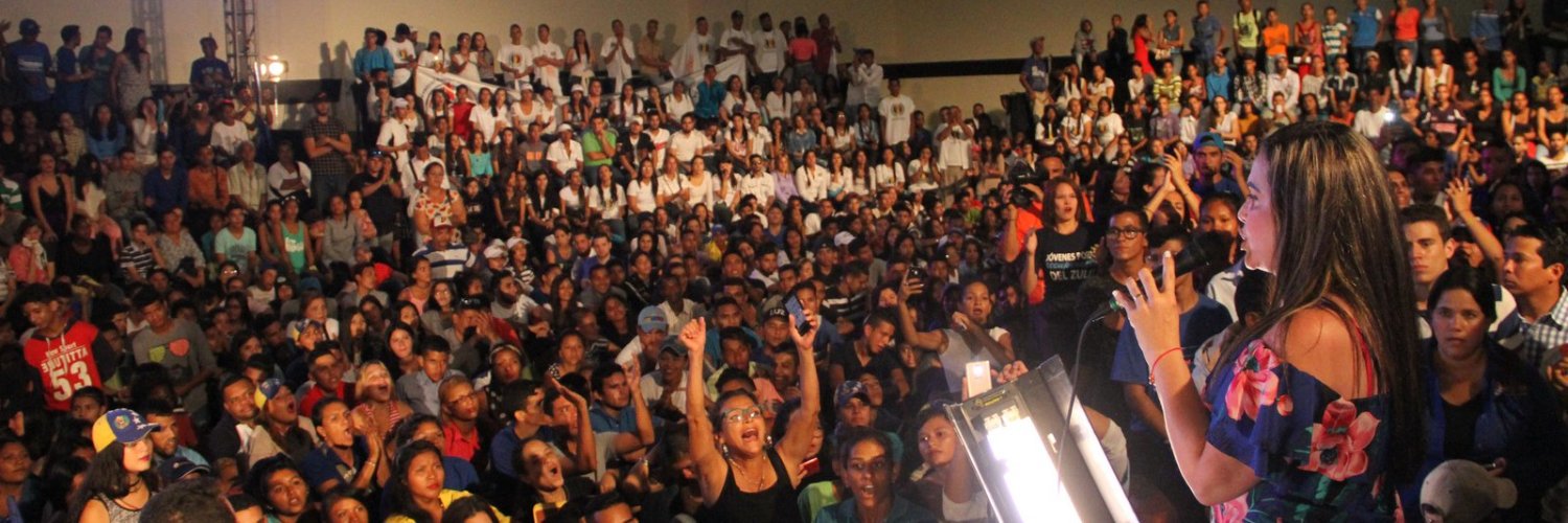 Eveling de Rosales banner
