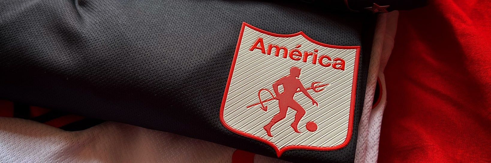 America_de13's profile banner image