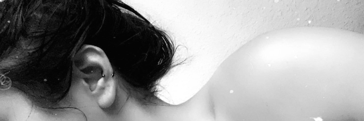 hlnmts's profile banner image
