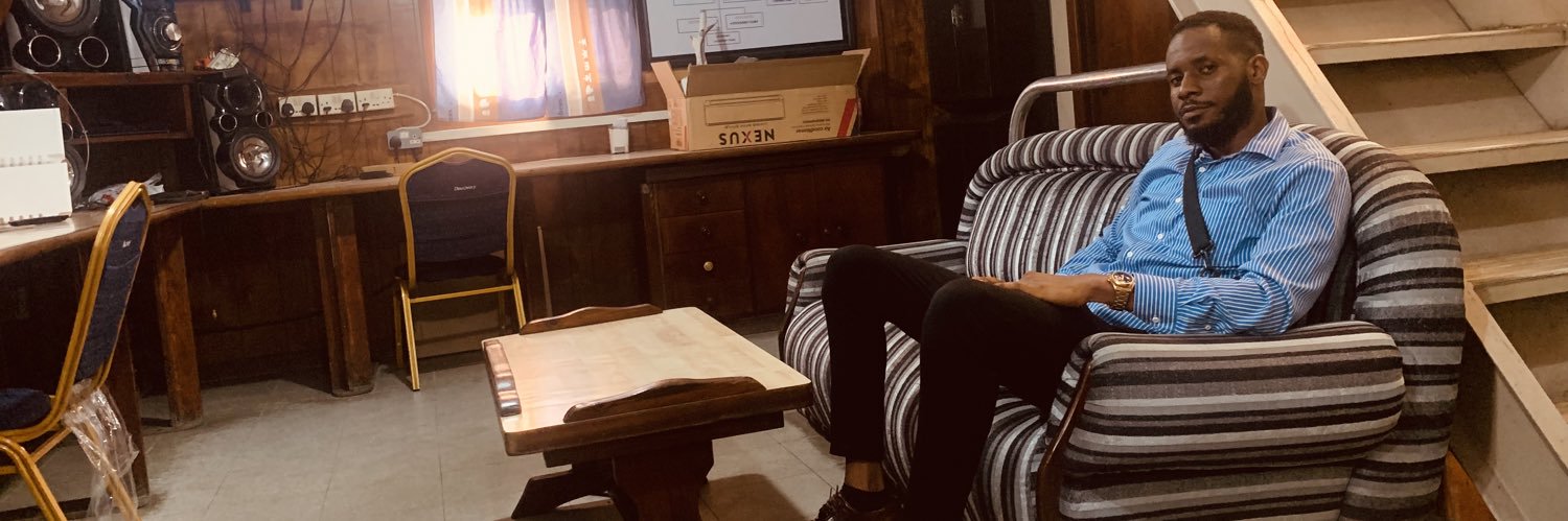 kite to the wind banner