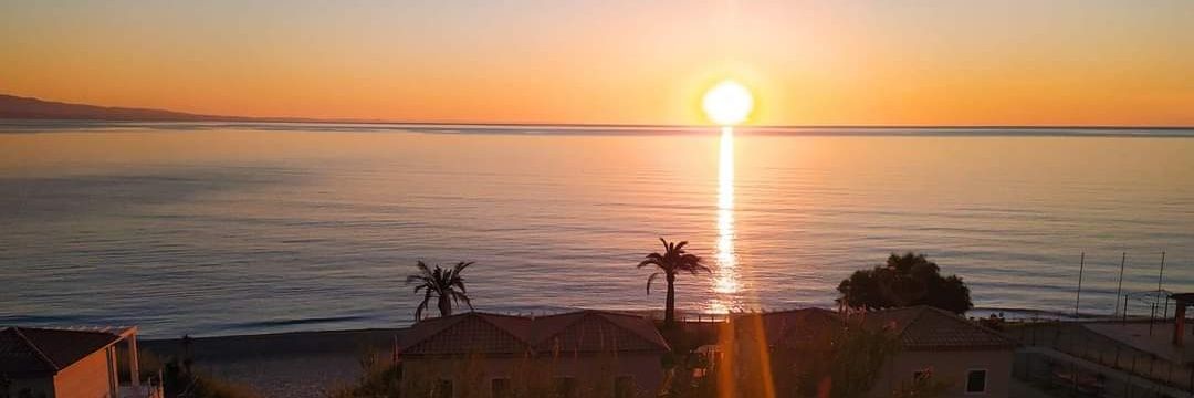 la_cricri ♈☀️gen X banner