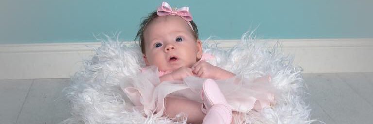 kmtbella's profile banner image