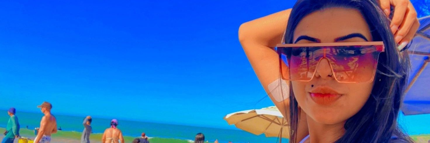 laris_fernands's profile banner image