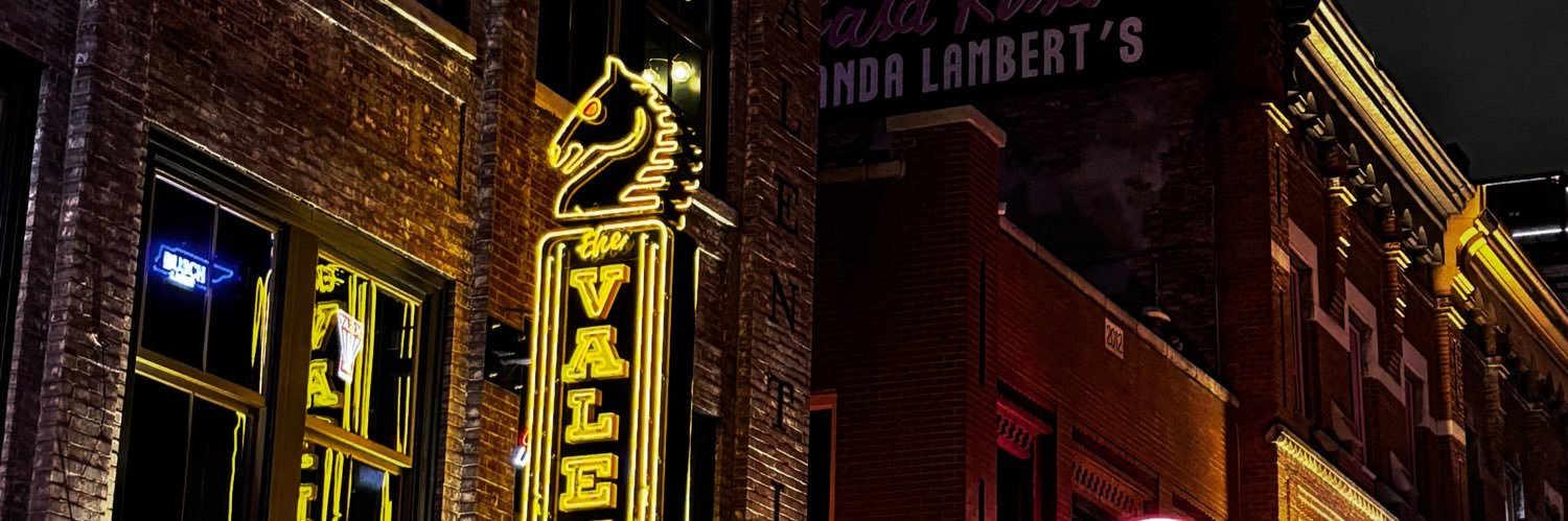 donvalemx's profile banner image