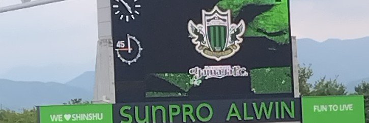 r6c9g3's profile banner image