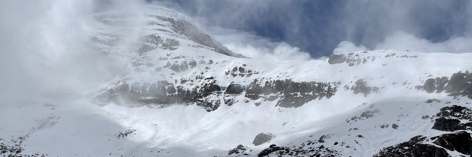 Max Abad Vásquez banner