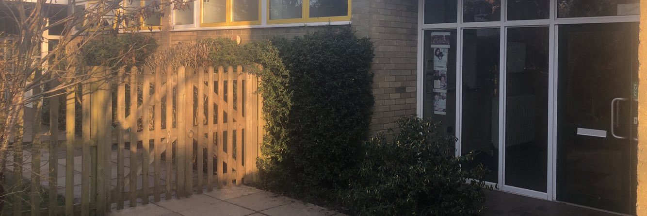 Bledlow Ridge School banner