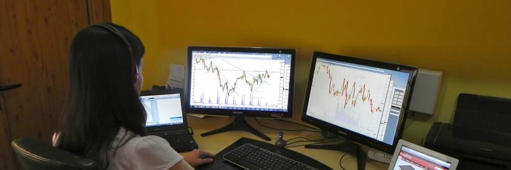 BettyTrader's profile banner image