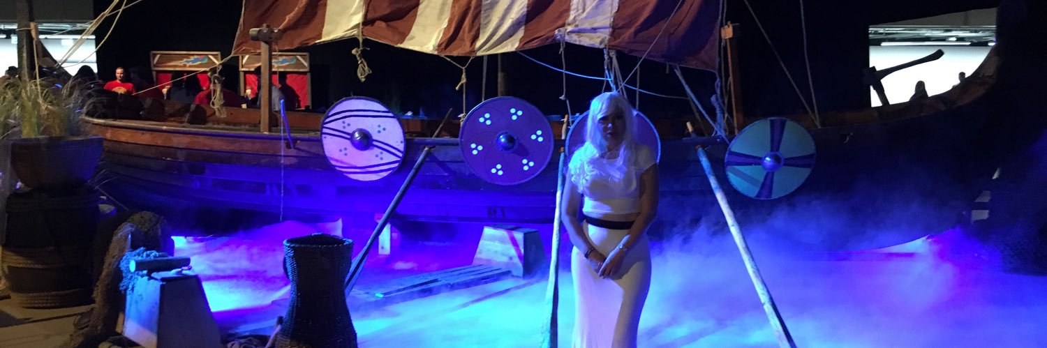 RuneScape Cosplay Jayne banner