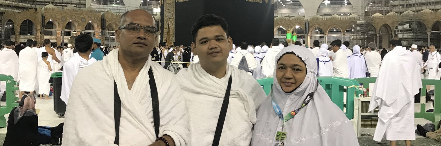 _LesungBatu_'s profile banner image