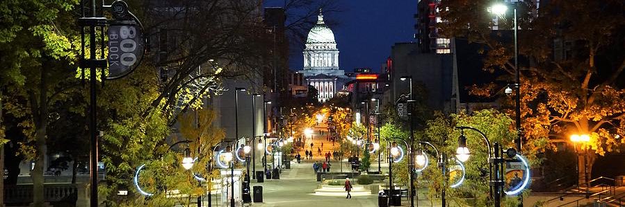 AT&T State Street Store banner