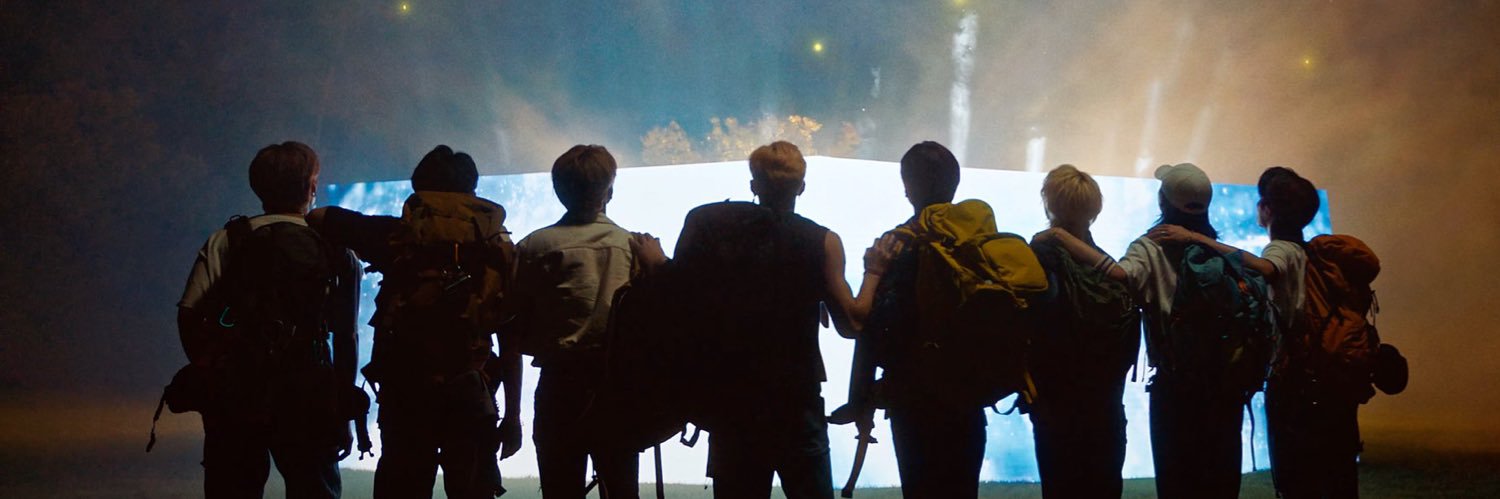 miumills's profile banner image