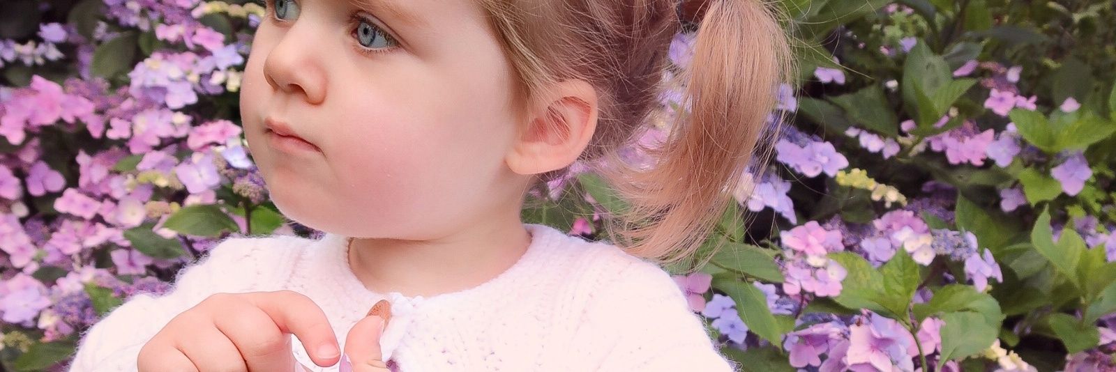 fionamcknz's profile banner image