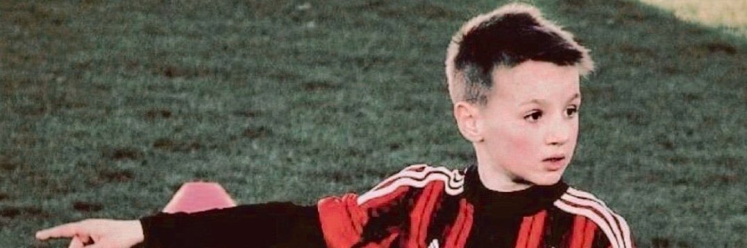 LuisFinally's profile banner image