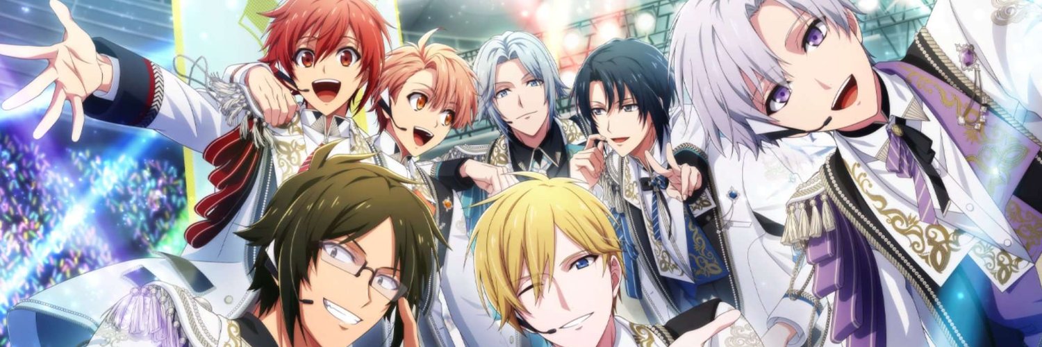 Jess 🐰🍓 banner