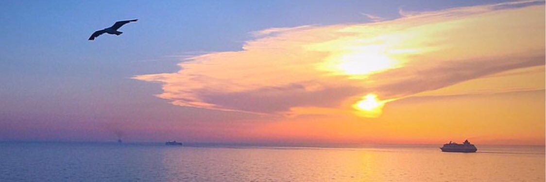 30Ainhoa's profile banner image