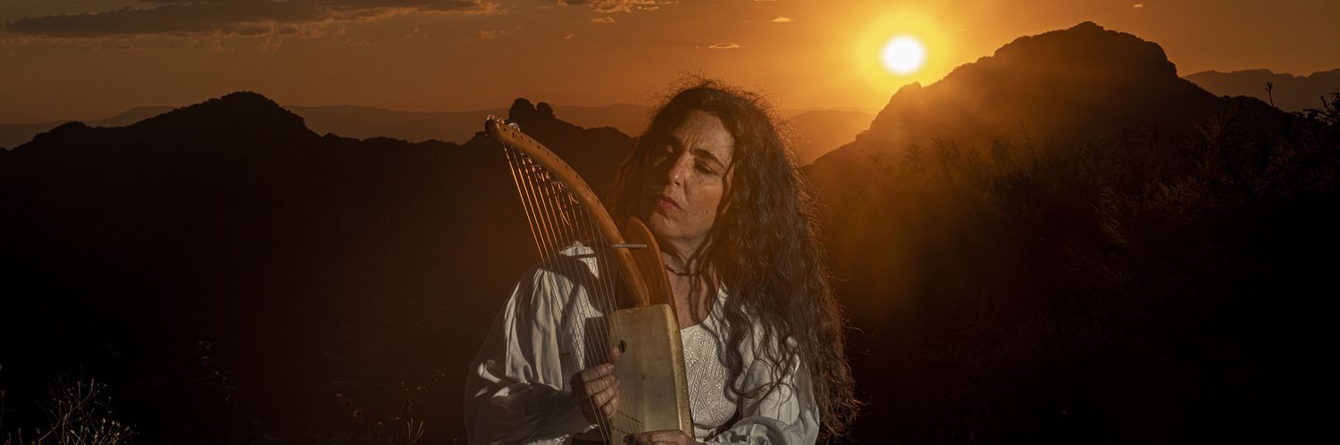 Estusha Grinberg banner