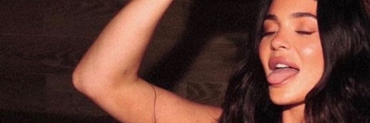 kylie. banner