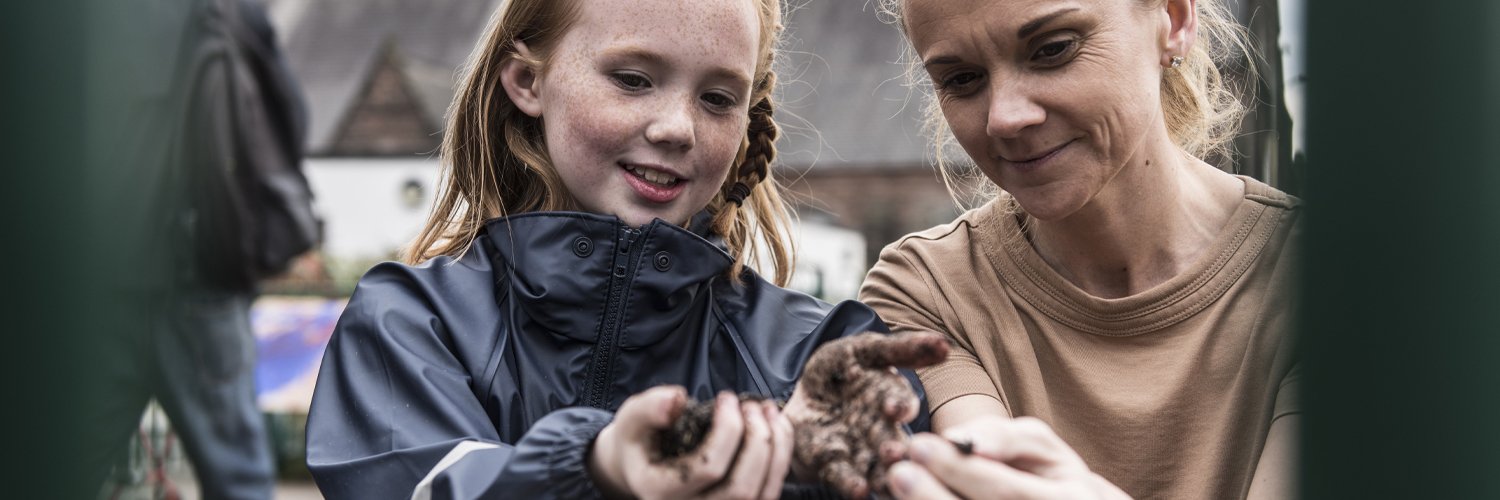 Backyard Nature banner