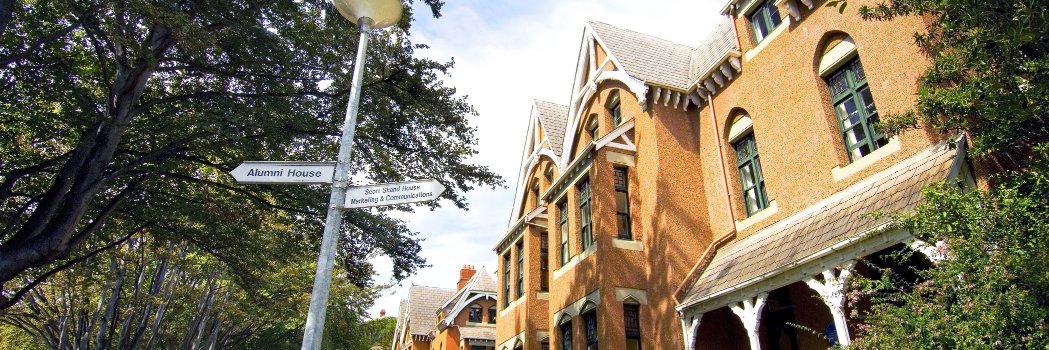 Otago Alumni banner
