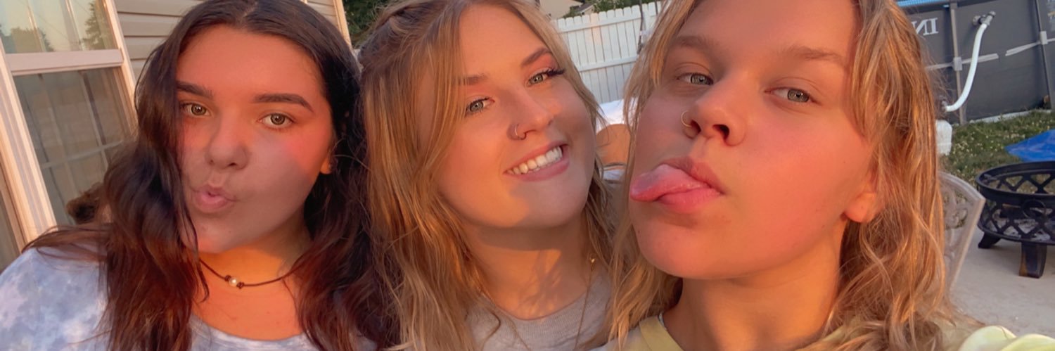 avariley23's profile banner image