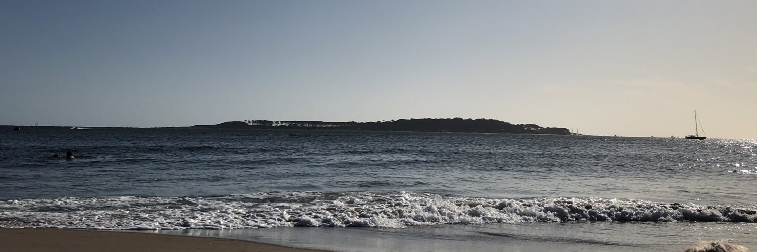 ValenPiaggio_'s profile banner image