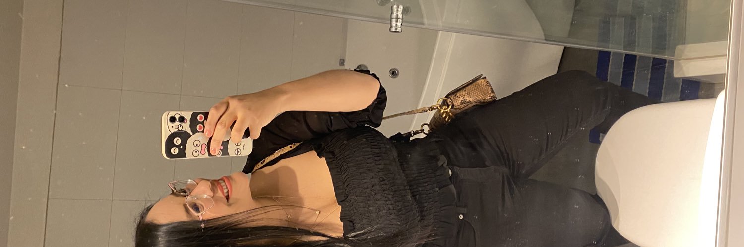 rosgrey's profile banner image