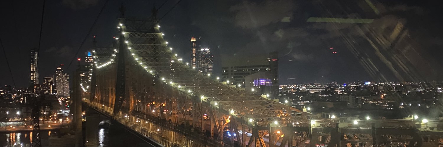 lexi_beyy's profile banner image