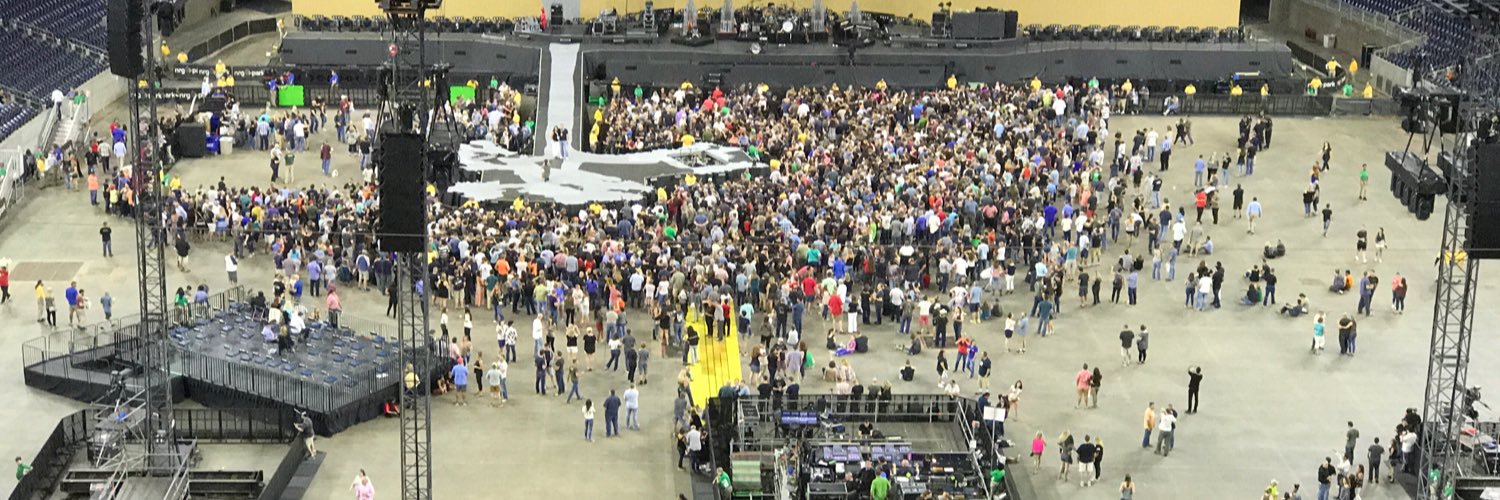 Rolando Hernández banner