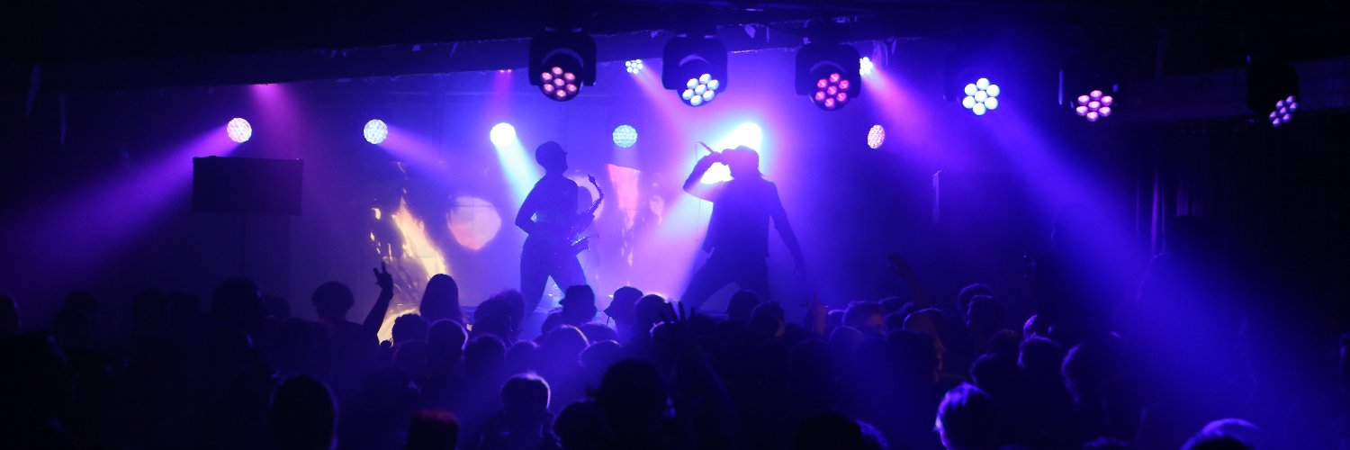 𝔅𝔩𝔦𝔫𝔦𝔨𝔰 / Zachary 🏳️‍🌈 banner