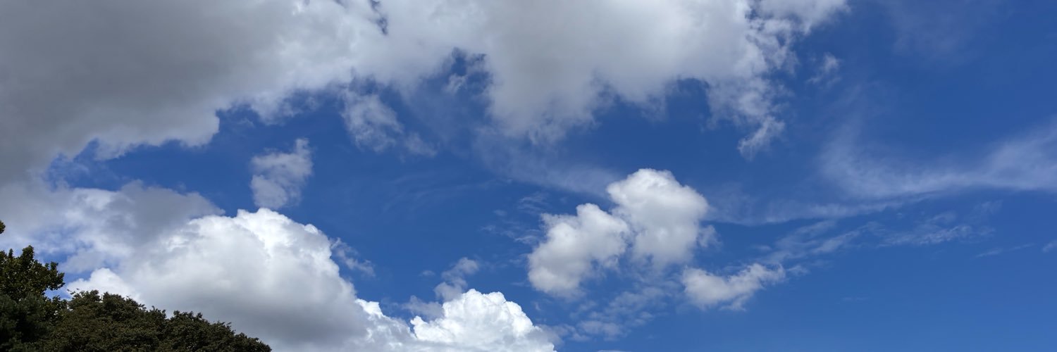 km03210702's profile banner image