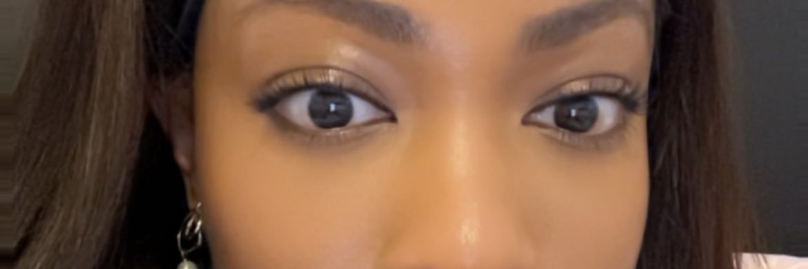 AppleOluyemi's profile banner image