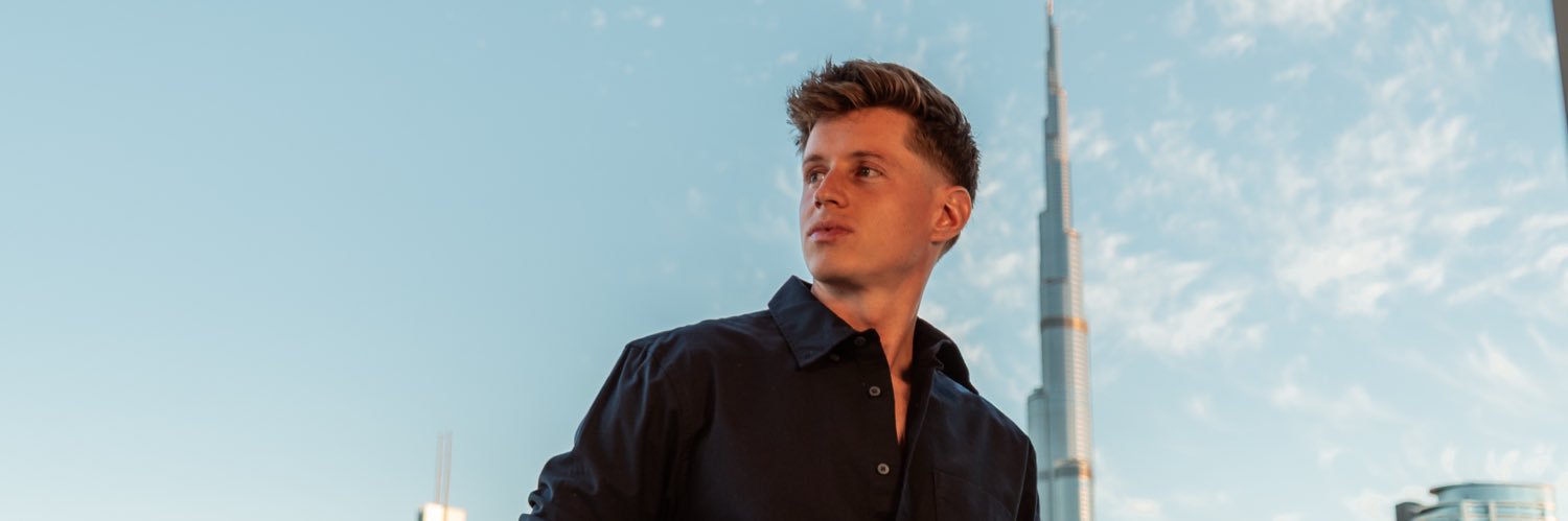 Elliot Napier banner