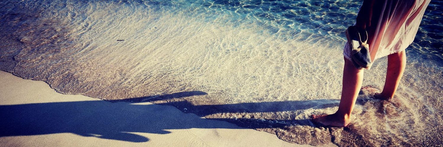 RebecaFebrer's profile banner image