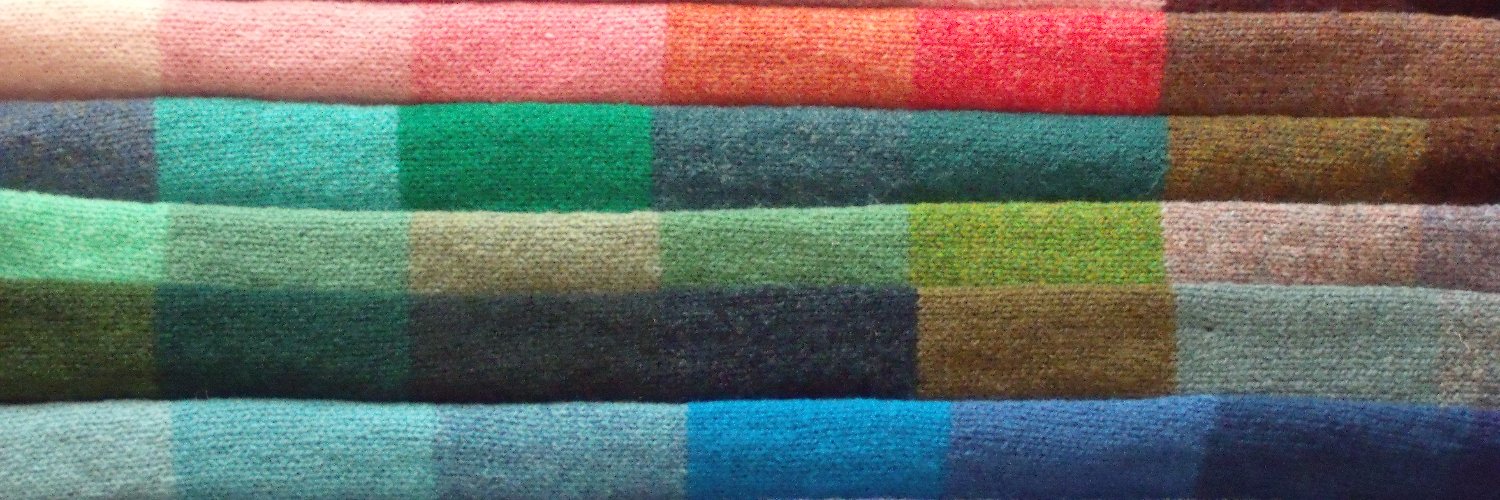 ejtknitting's profile banner image