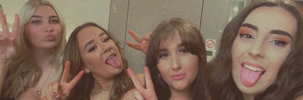 amywallace200's profile banner image