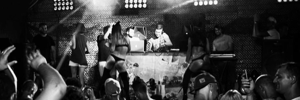 voysax's profile banner image