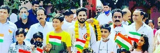 darshankumar12_'s profile banner image