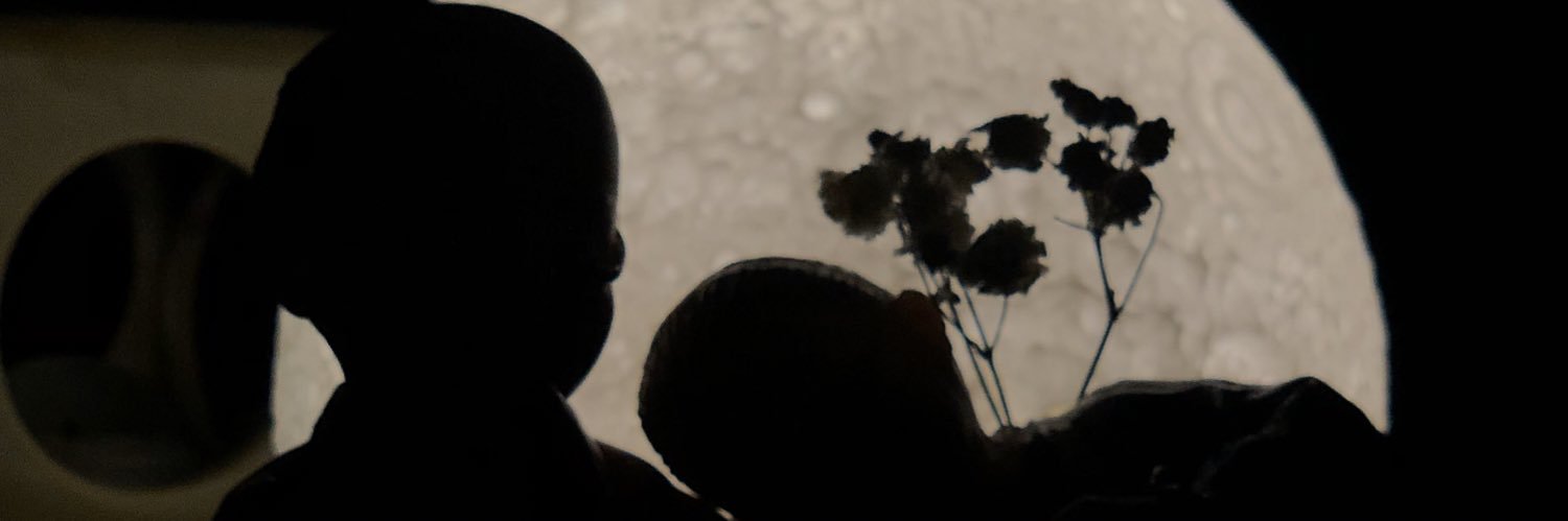 w_maroom's profile banner image