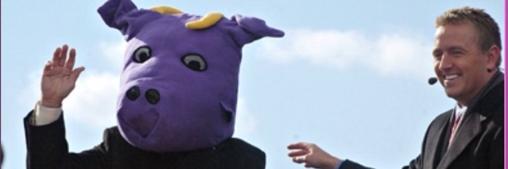 danvaughn_'s profile banner image