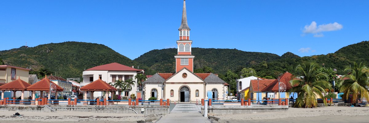 azmartinique's profile banner image