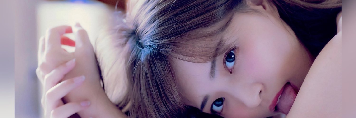 根尾あかり banner