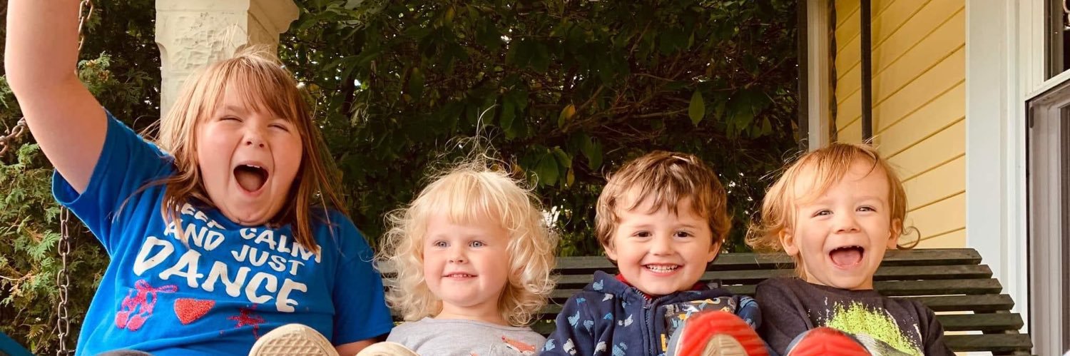 kaylajoconner's profile banner image