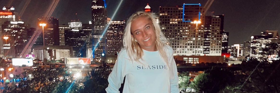 Amber Stanic 2023 banner