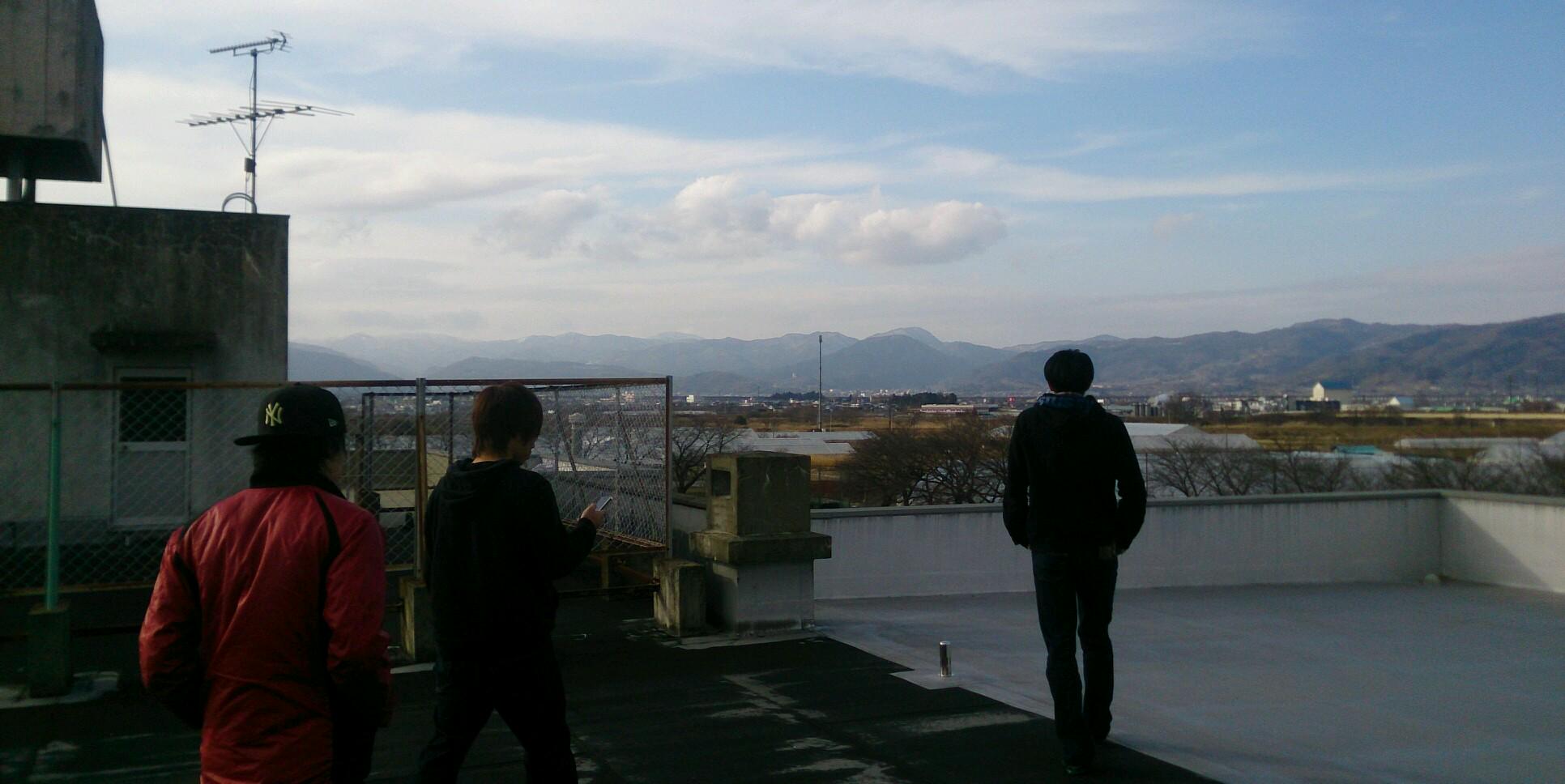 050387Oga's profile banner image