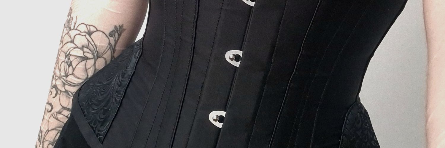 Devielusa's profile banner image