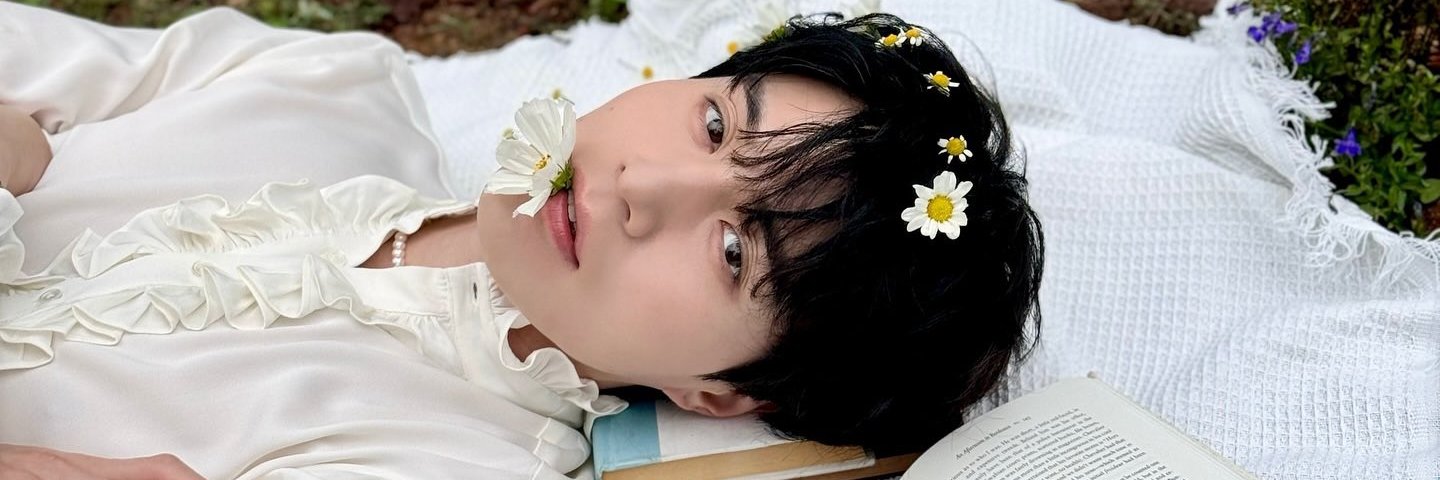 ✨ honeyf ✨ ☁️🍑 banner