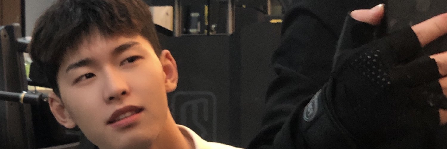下沙王一博 banner