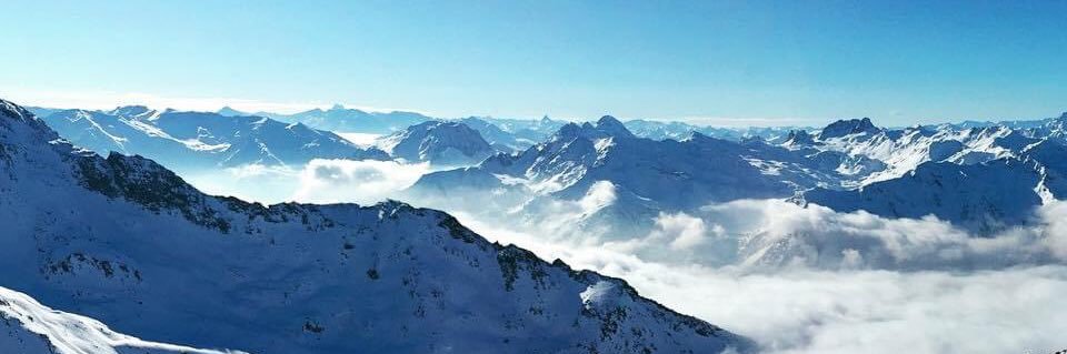 Victoria Vallee banner