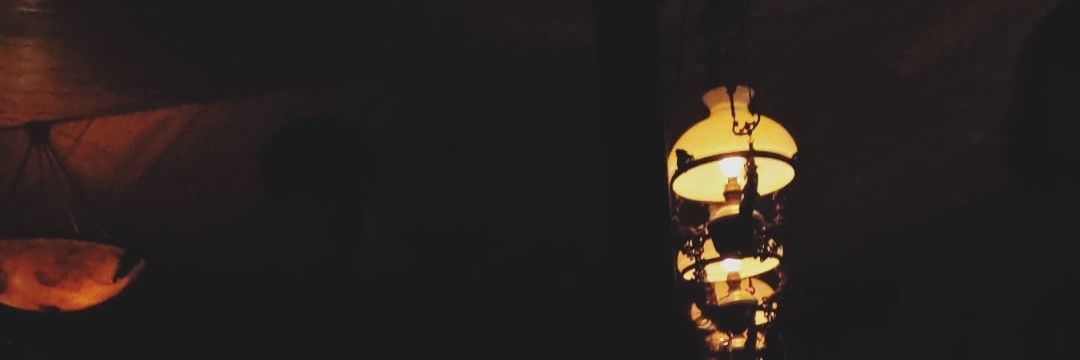 J U V I A banner